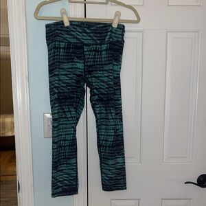 Athleta Kids Teal and Navy Leggings
